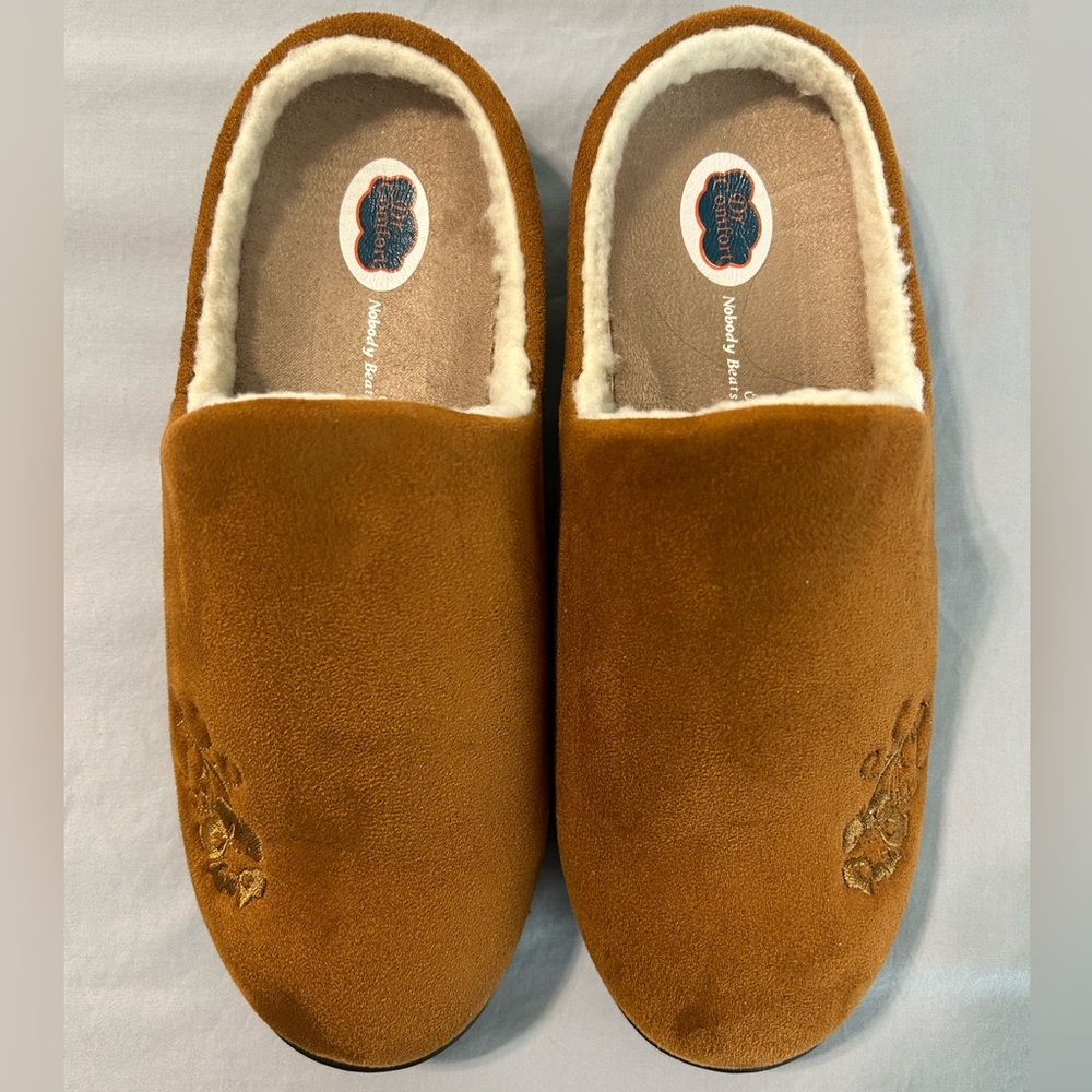 Women's Tan Slippers
